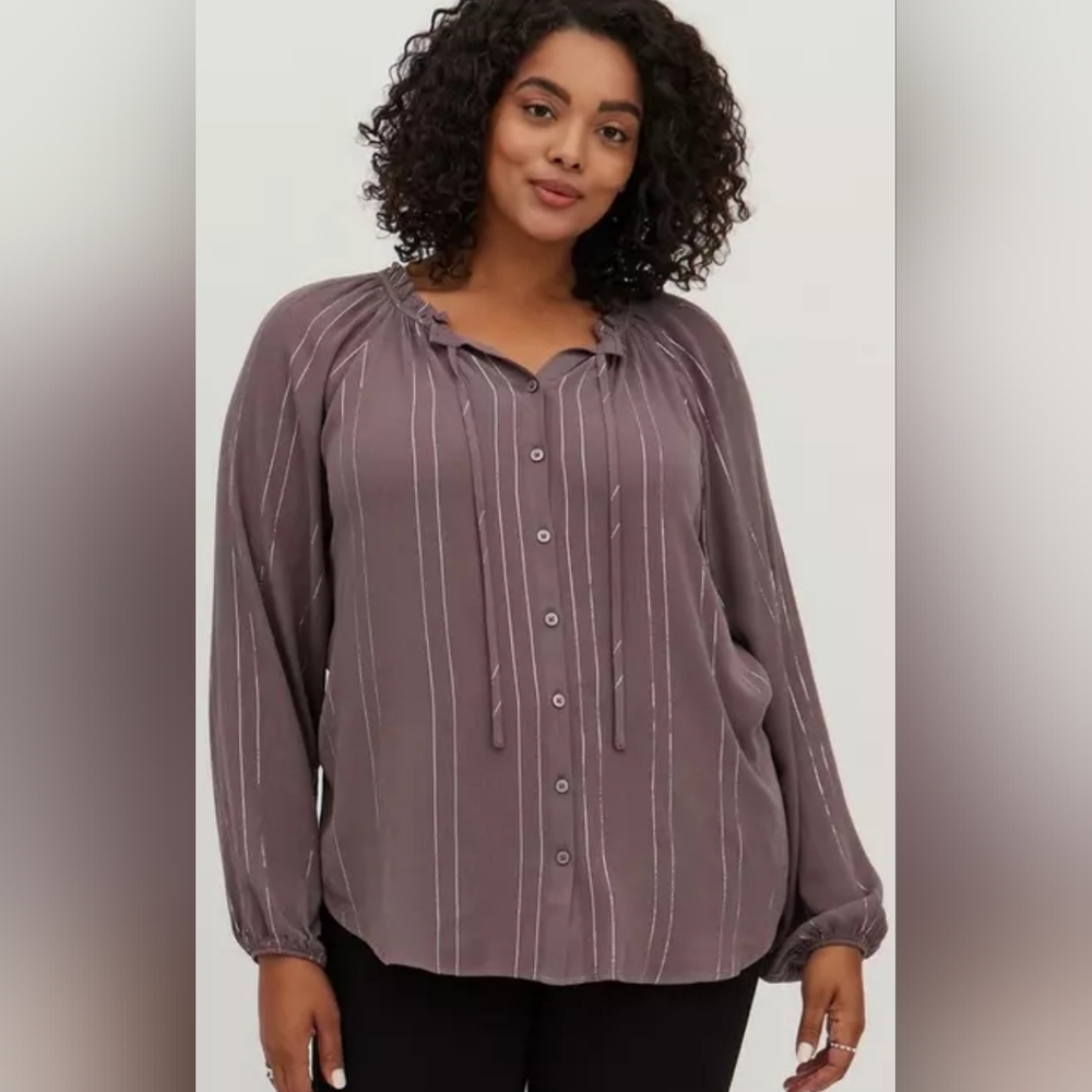Torrid Mauve Crinkle Gauze Peasant Blouse 100% Rayon